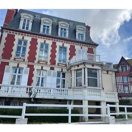 Castel Beau Rivage